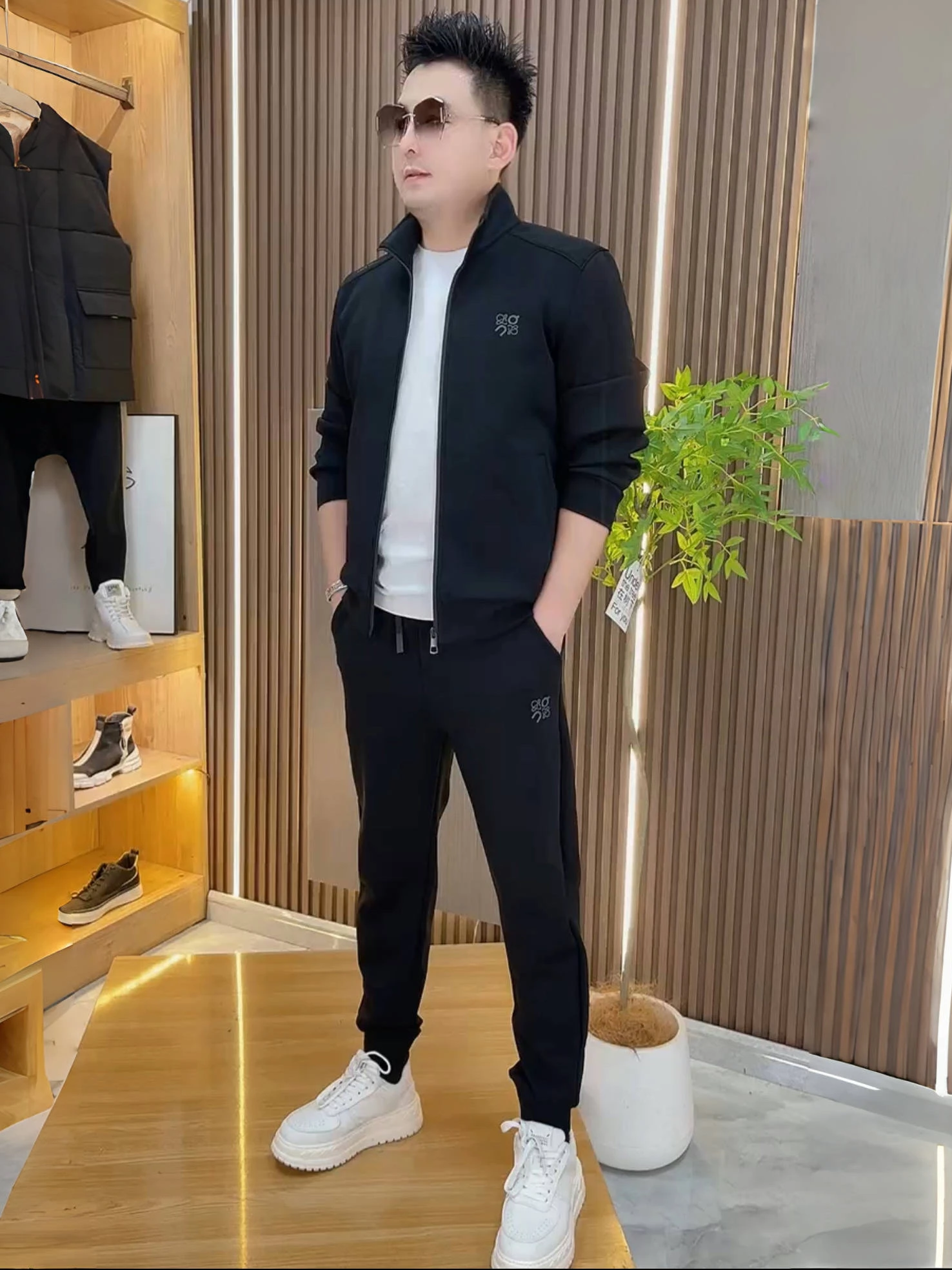 Spring New Sle Men's Faion Casual Sports Suit Slim Fit Versatile Jaet Long Pants Two Piece Set Cotton Polyester Blend
Spring New Sle Men's Faion Casual Sports Suit Slim Fit Versatile Jaet Long Pants Two Piece Set Cotton Polyester Blend