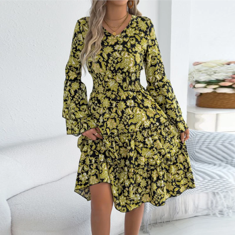 Платье с цветочным принтом 2026 Весна/Лето, европейский и американский ретро-стиль, с рукавами-колокол и волнистым краем, А-силуэт, женская одежда
Платье с цветочным принтом 2026 Весна/Лето, европейский и американский ретро-стиль, с рукавами-колокол и волнистым краем, А-силуэт, женская одежда
