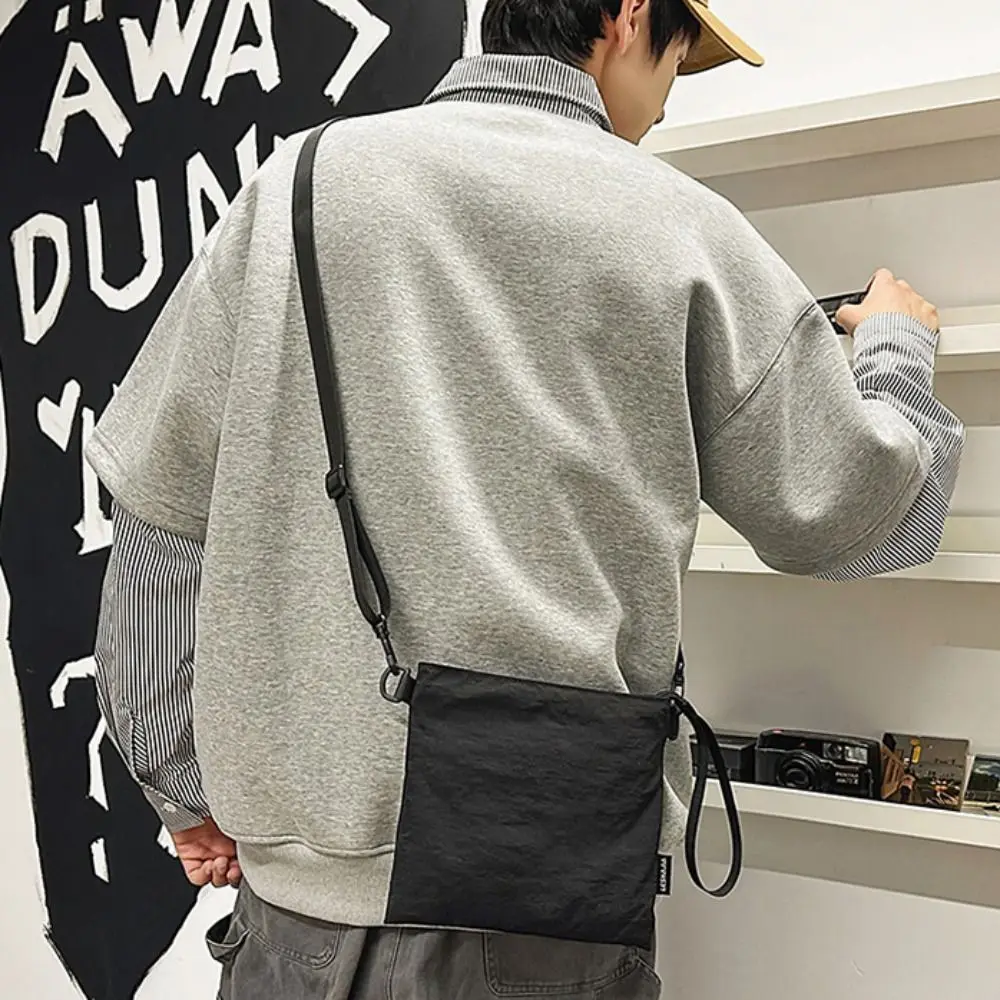 Causal Nylon Small Crossbody Bag Lightweight Leisure Sports Shoulder Bag Solid Color Japanese Style Messenger Bag Outdoor
Causal Nylon Small Crossbody Bag Lightweight Leisure Sports Shoulder Bag Solid Color Japanese Style Messenger Bag Outdoor