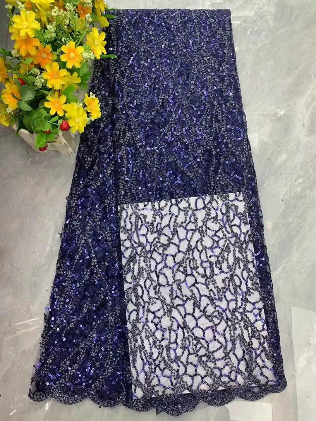 African Lace Fabric Sequins Beads Craft Flowers Tulle French DIY Design Banquet Embroidery Wholesale By The Yard Wedding Dress
African Lace Fabric Sequins Beads Craft Flowers Tulle French DIY Design Banquet Embroidery Wholesale By The Yard Wedding Dress
