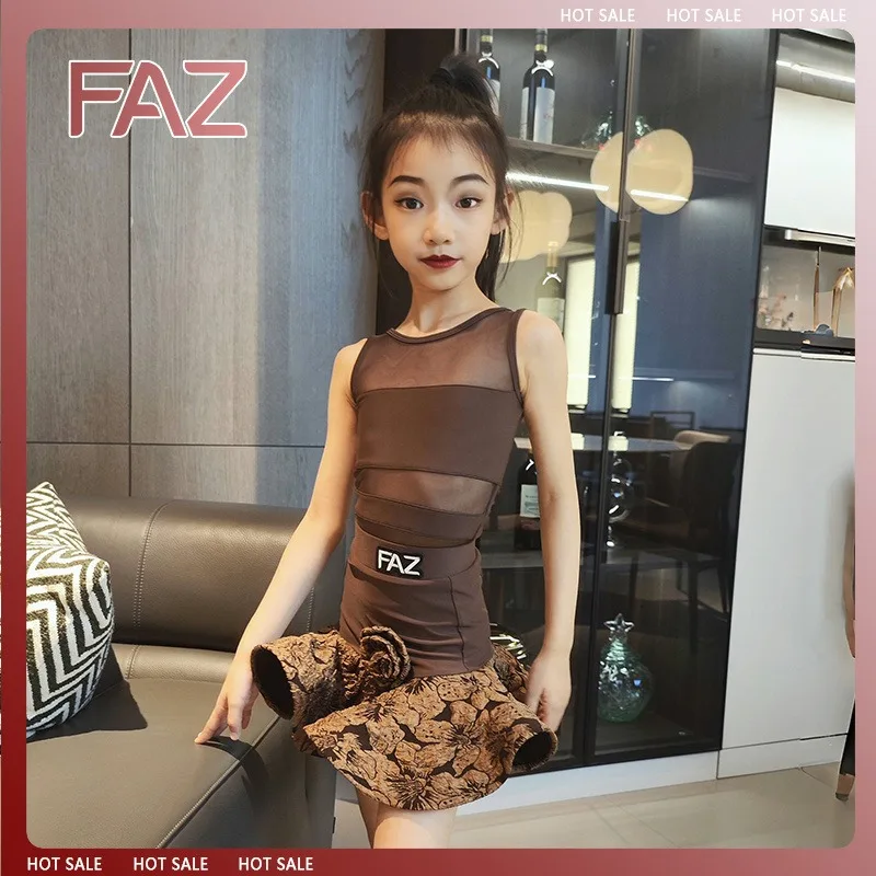 Костюм для латинских танцев по индивидуальному заказу, тренировочное платье, платье для выступлений для девочек, сетчатая лоскутная юбка кофейного цвета с принтом
Костюм для латинских танцев по индивидуальному заказу, тренировочное платье, платье для выступлений для девочек, сетчатая лоскутная юбка кофейного цвета с принтом