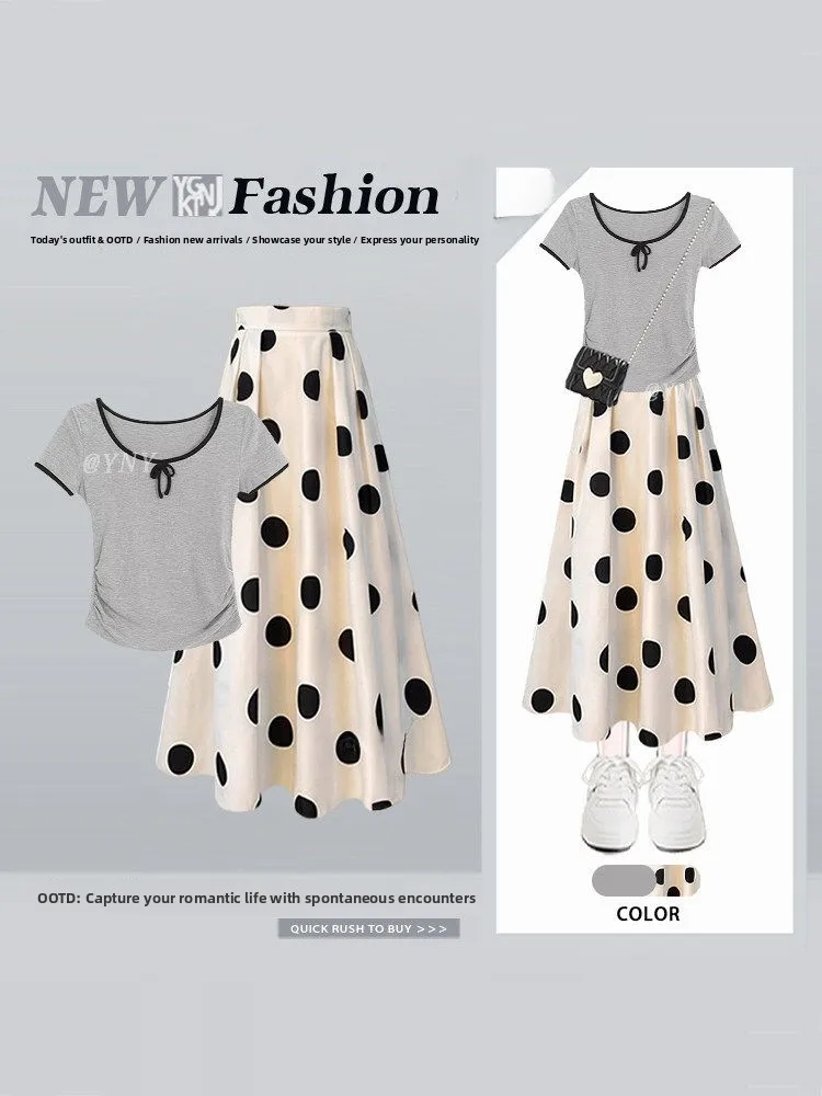 Summer Korean Style Women's Short Sleeve T-Shirt And High Waist Polka Dot Skirt Two-Piece Set Casual Fashion Ensemble
Summer Korean Style Women's Short Sleeve T-Shirt And High Waist Polka Dot Skirt Two-Piece Set Casual Fashion Ensemble