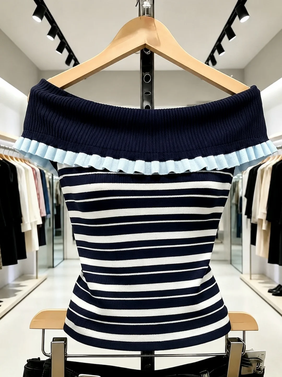 Summer Commute Style Slim Fit Knitted Shoulder Bared Short Sleeve Top Korean Version Color Block Striped Design
Summer Commute Style Slim Fit Knitted Shoulder Bared Short Sleeve Top Korean Version Color Block Striped Design