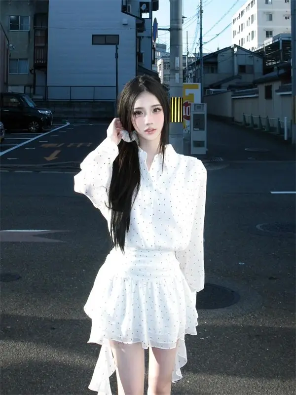 Korean Style Gentle Polka Dot Long Sleeve Shirt Dress Autumn New Sweet Temperament Irregular Ribbon Skirt for Women
Korean Style Gentle Polka Dot Long Sleeve Shirt Dress Autumn New Sweet Temperament Irregular Ribbon Skirt for Women