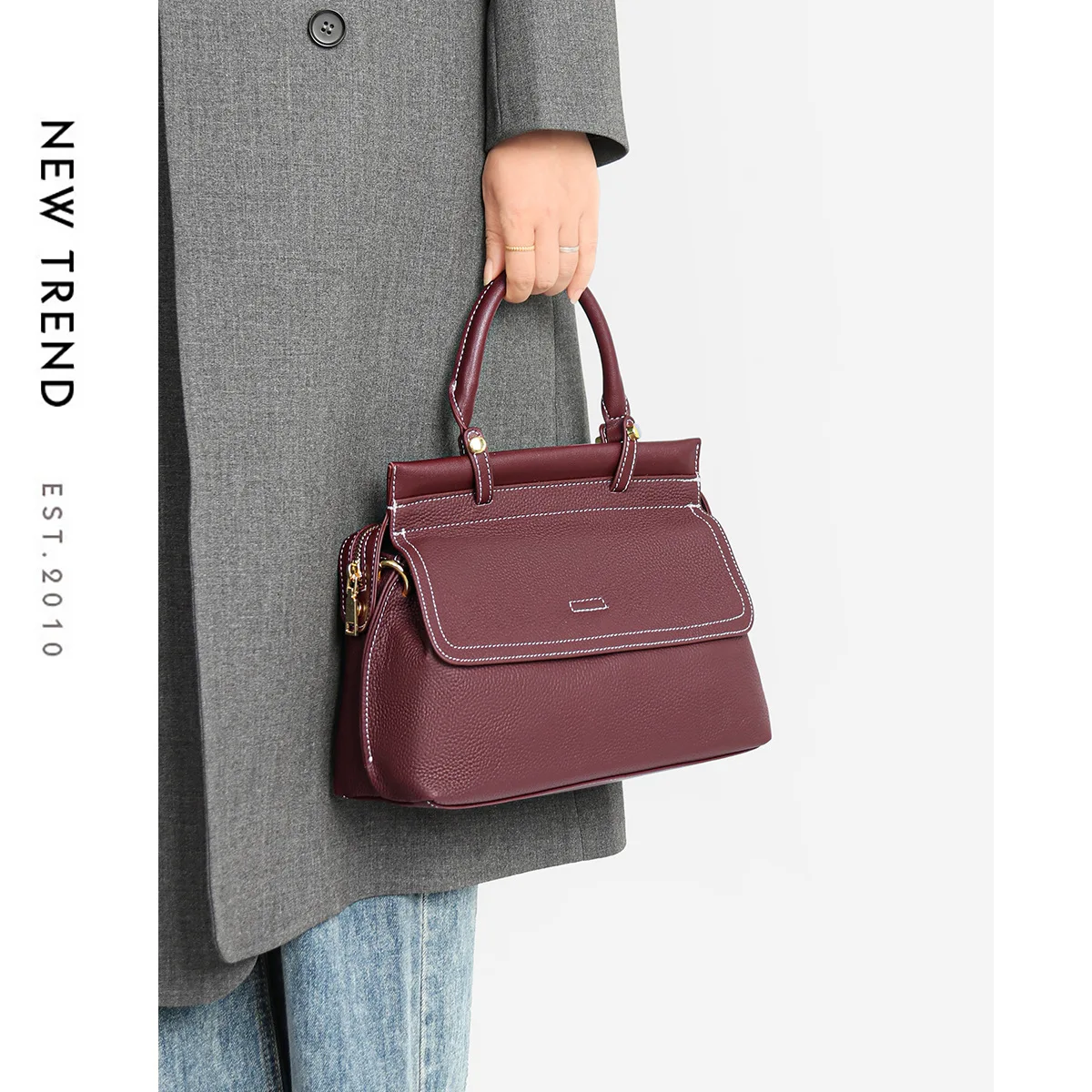 100% Genuine Leather Luxury Tote Diaper Bag Women Shoulder Handbag Classic Elegant Large Capacity Satchel
100% Genuine Leather Luxury Tote Diaper Bag Women Shoulder Handbag Classic Elegant Large Capacity Satchel