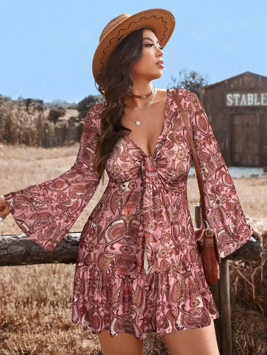 Plus Size Women Casual Paisley Print Flare Sleeve Boho Dress For Holiday Beach Western Wear
Plus Size Women Casual Paisley Print Flare Sleeve Boho Dress For Holiday Beach Western Wear