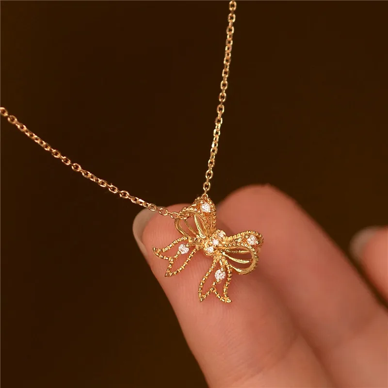 S925 Sterling Silver Plated With 14K Gold Sweet Bow Zircon Pendant Necklace Exquisite For Women Girlfriend Gift Jewelry
S925 Sterling Silver Plated With 14K Gold Sweet Bow Zircon Pendant Necklace Exquisite For Women Girlfriend Gift Jewelry