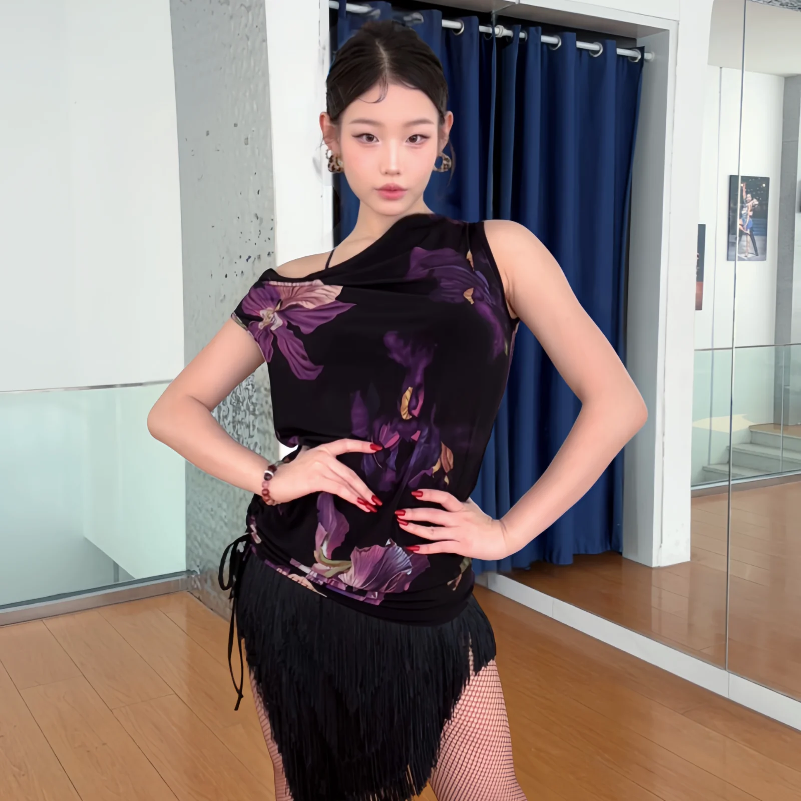 Flower Pattern Loose Latin Dance Tops Backless Sleeveless Practice Clothing Women Rumba Chacha Tango Dancewear Summer DNV26696
Flower Pattern Loose Latin Dance Tops Backless Sleeveless Practice Clothing Women Rumba Chacha Tango Dancewear Summer DNV26696