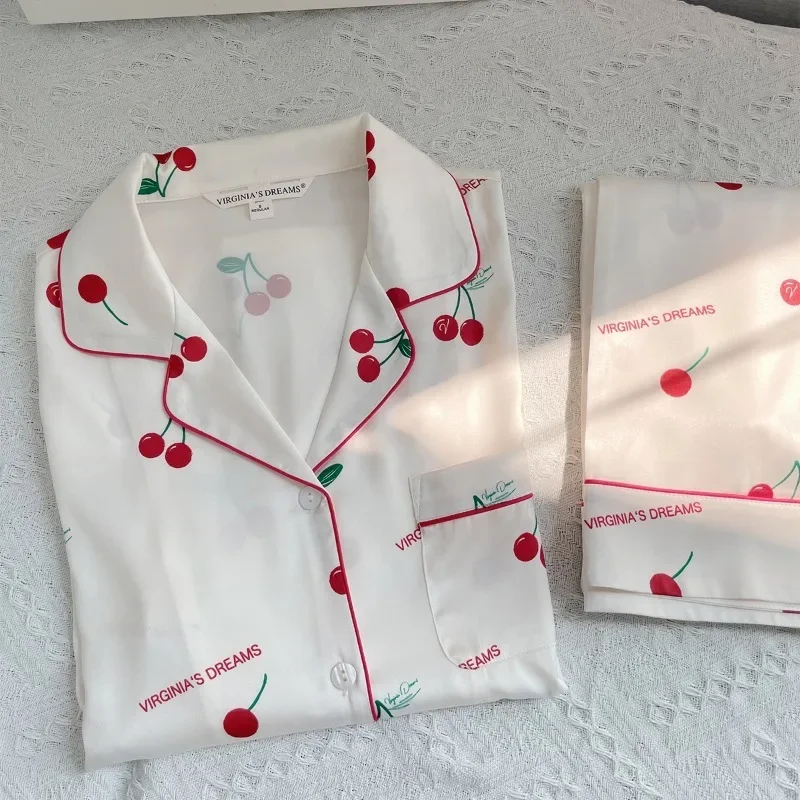  Новые шелковые пижамы Red Cherry Ice, женские брюки с длинными рукавами, шелковая домашняя одежда, осенне-зимняя женская одежда для сна, домашняя одежда
Новые шелковые пижамы Red Cherry Ice, женские брюки с длинными рукавами, шелковая домашняя одежда, осенне-зимняя женская одежда для сна, домашняя одежда