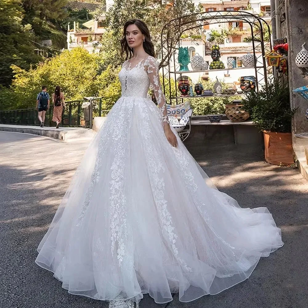 Customized Illusion Long Sleeves Scoop Gorgeous A Line Wedding Dress Lace Appliques Beading Tulle Women Vestido De Noiva
Customized Illusion Long Sleeves Scoop Gorgeous A Line Wedding Dress Lace Appliques Beading Tulle Women Vestido De Noiva