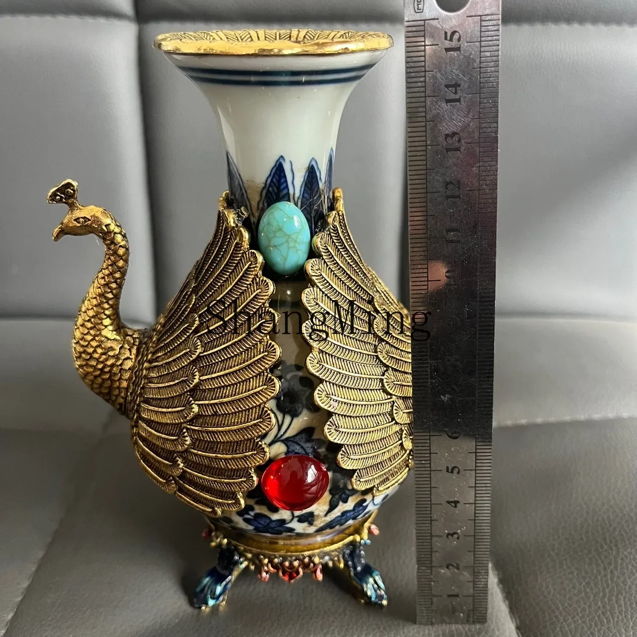 CLL Jingdezhen antique carving copper hand-painted color glaze figure ceramic vase home return
CLL Jingdezhen antique carving copper hand-painted color glaze figure ceramic vase home return