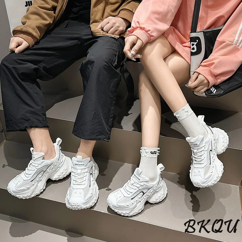 BKQU Daddy Shoes for Men and Women 2025 Spring and Summer Breathable Thick Soles All-match Elevated Fried Street Tire Shoes
BKQU Daddy Shoes for Men and Women 2025 Spring and Summer Breathable Thick Soles All-match Elevated Fried Street Tire Shoes