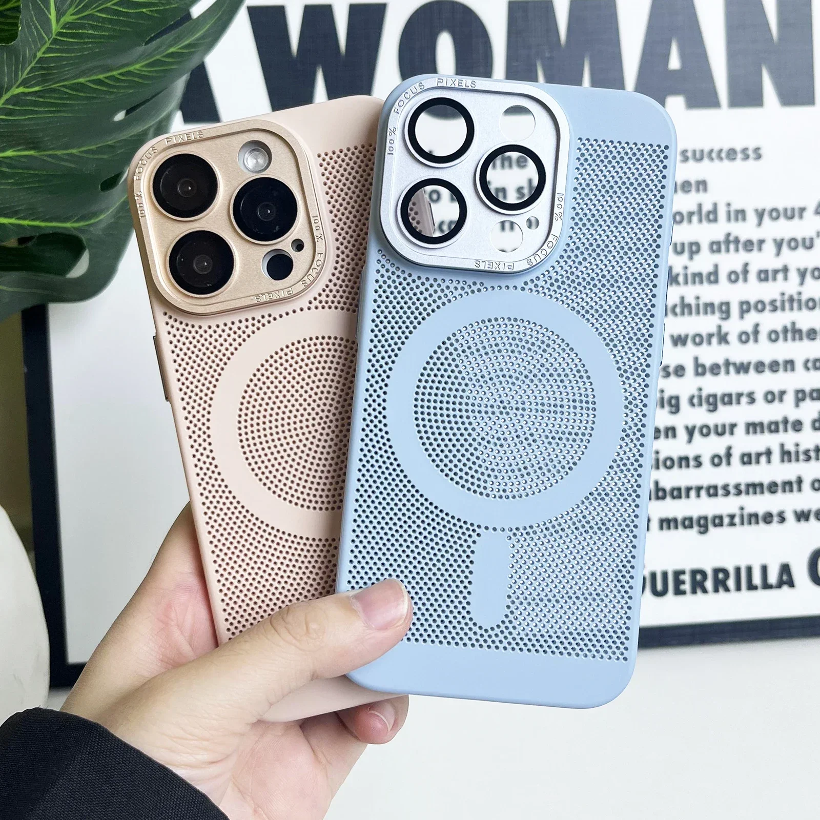 Роскошный матовый рассеивающий тепло отверстие для чехла Magsafe для iPhone 16, 15, 14, 13, 12, Pro Max Plus, магнитный чехол для беспроводной зарядки ПК
Роскошный матовый рассеивающий тепло отверстие для чехла Magsafe для iPhone 16, 15, 14, 13, 12, Pro Max Plus, магнитный чехол для беспроводной зарядки ПК