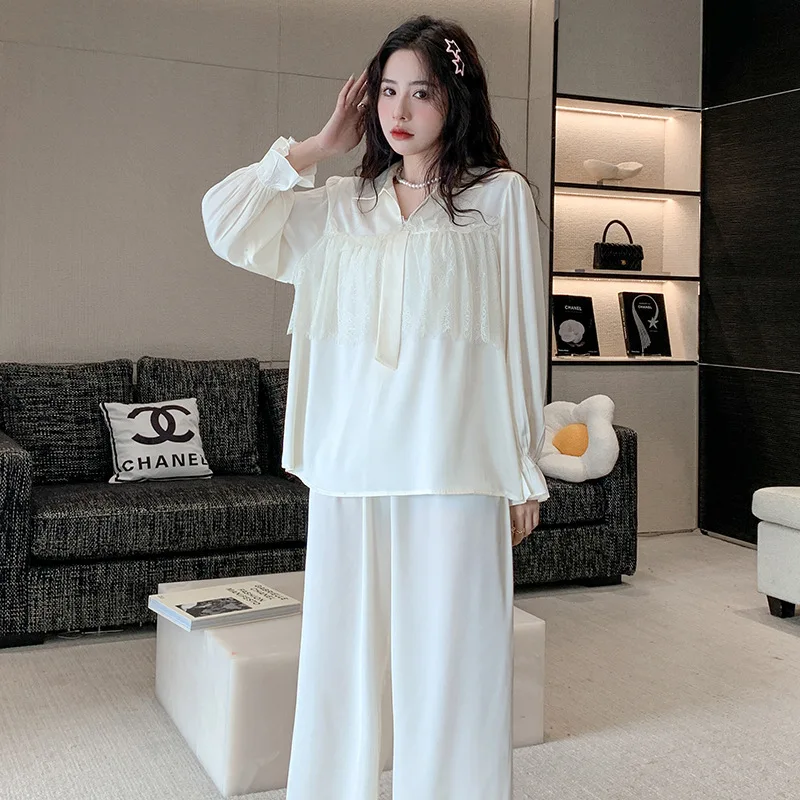 White Sleepwear With Lace V-Neck Women Pajamas Suit 2PCS PJS Set Shirt&Pants Patchwork Home Clothes Sexy Rayon Lingerie
White Sleepwear With Lace V-Neck Women Pajamas Suit 2PCS PJS Set Shirt&Pants Patchwork Home Clothes Sexy Rayon Lingerie