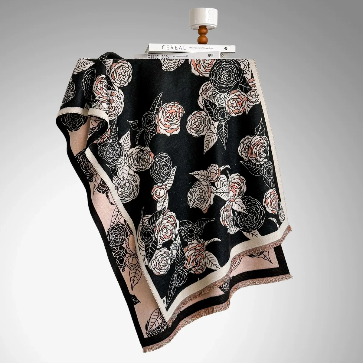 2025 Luxury Floral Print Scarf for Women Warmer Winter Cashmere Blend Pashmina Scarves Shawls Female Thick Blanket Wraps Foulard
2025 Luxury Floral Print Scarf for Women Warmer Winter Cashmere Blend Pashmina Scarves Shawls Female Thick Blanket Wraps Foulard
