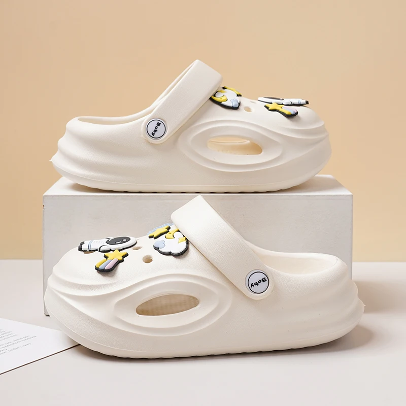 Kids New Slippers Design High Quality Comfortable Soft Bathroom Beach Children Sandals Summer Non Slip Cute Bedroom Orginal
Kids New Slippers Design High Quality Comfortable Soft Bathroom Beach Children Sandals Summer Non Slip Cute Bedroom Orginal
