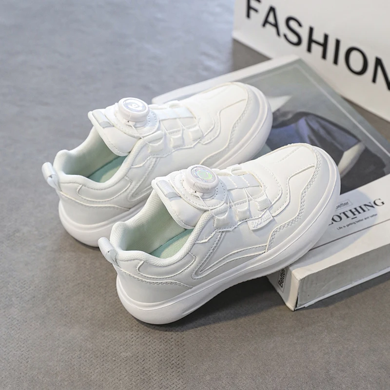 New waterproof leather rotating buckle children's sports and leisure shoes, white shoes
New waterproof leather rotating buckle children's sports and leisure shoes, white shoes