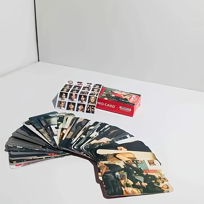 92A handsome boy bandBS GroupPeripheralLOMOCard set High-definition photo card+60Stickers32Zhang,Exquisite concert photo cards,N
92A handsome boy bandBS GroupPeripheralLOMOCard set High-definition photo card+60Stickers32Zhang,Exquisite concert photo cards,N