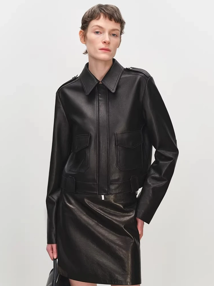 Classic Black Genuine Leather Motorcycle Jackets for Women Spring Autumn 2026 New High-end Simple Slim Short Real Sheepskin Coat
Classic Black Genuine Leather Motorcycle Jackets for Women Spring Autumn 2026 New High-end Simple Slim Short Real Sheepskin Coat