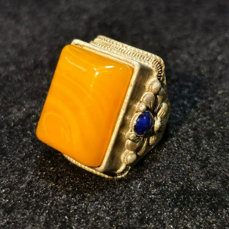 Vintage Tibetan & Mongolian Saddle Style Ring, Bold Inlaid Design, Adjustable Open Band Thumb Ring
Vintage Tibetan & Mongolian Saddle Style Ring, Bold Inlaid Design, Adjustable Open Band Thumb Ring