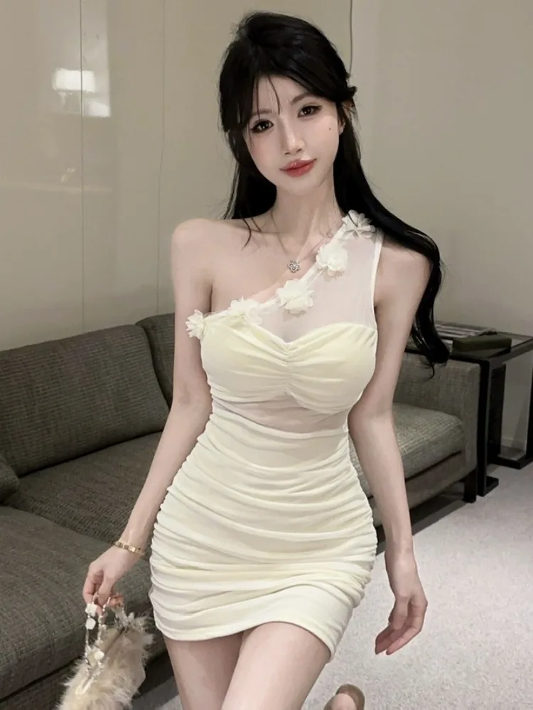 Slim Fit Hollow out Shoulder Bridesmaid Dress Women's Summer Casual High Waist Gown with Belt Vintage Style Pure Color
Slim Fit Hollow out Shoulder Bridesmaid Dress Women's Summer Casual High Waist Gown with Belt Vintage Style Pure Color