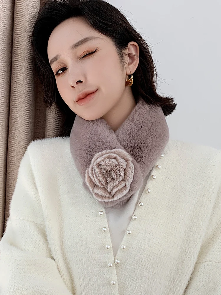 Quality Natural Real Rabbit Fur Winter Neckerchief Women Warm Double Fur Flower Scarf Luxury Female Scarves GENUINE LEATHER
Quality Natural Real Rabbit Fur Winter Neckerchief Women Warm Double Fur Flower Scarf Luxury Female Scarves GENUINE LEATHER