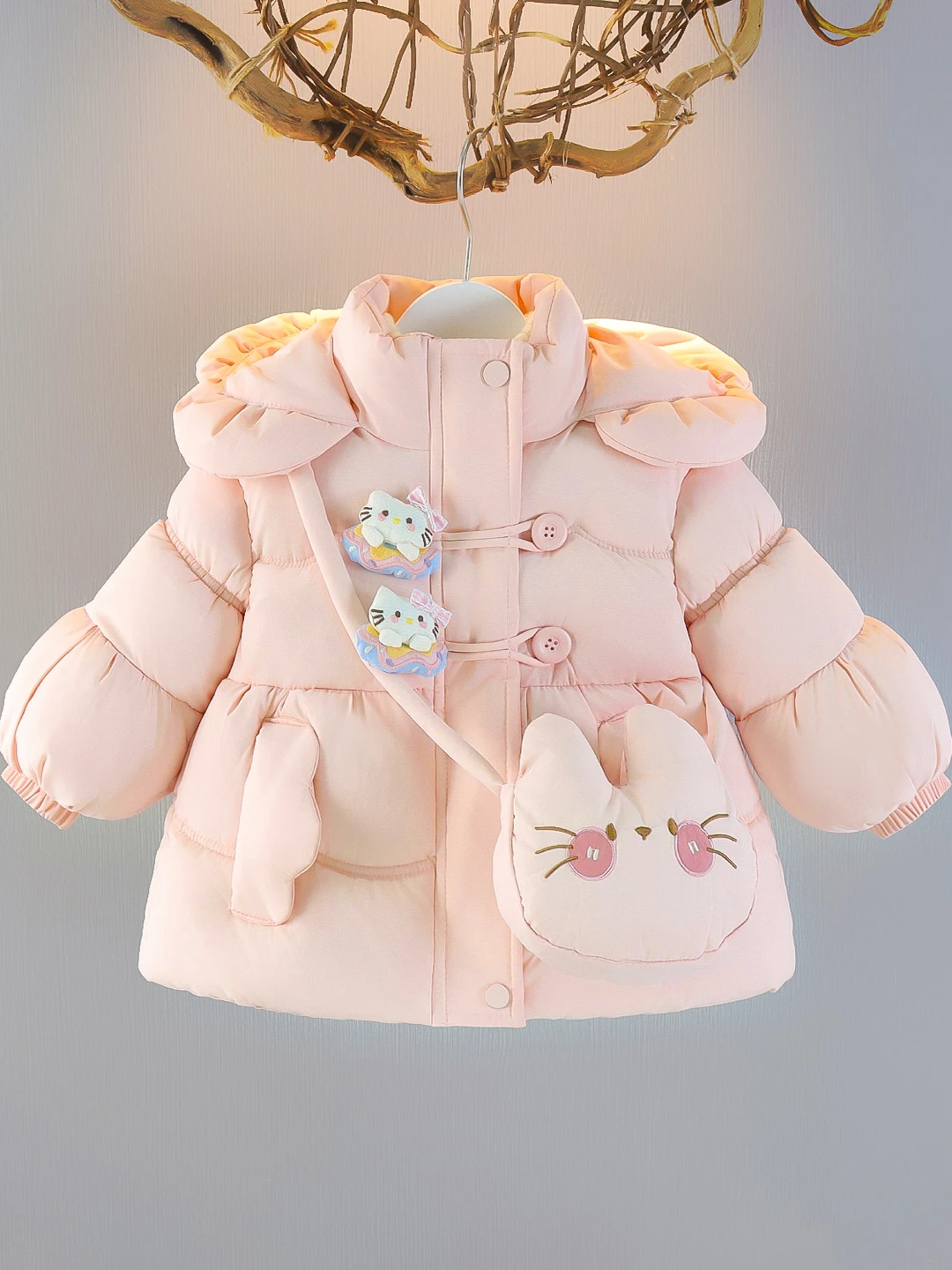 Утепленная хлопковая куртка для девочек: модная зимняя одежда с капюшоном, теплая и уютная детская верхняя одежда
Утепленная хлопковая куртка для девочек: модная зимняя одежда с капюшоном, теплая и уютная детская верхняя одежда