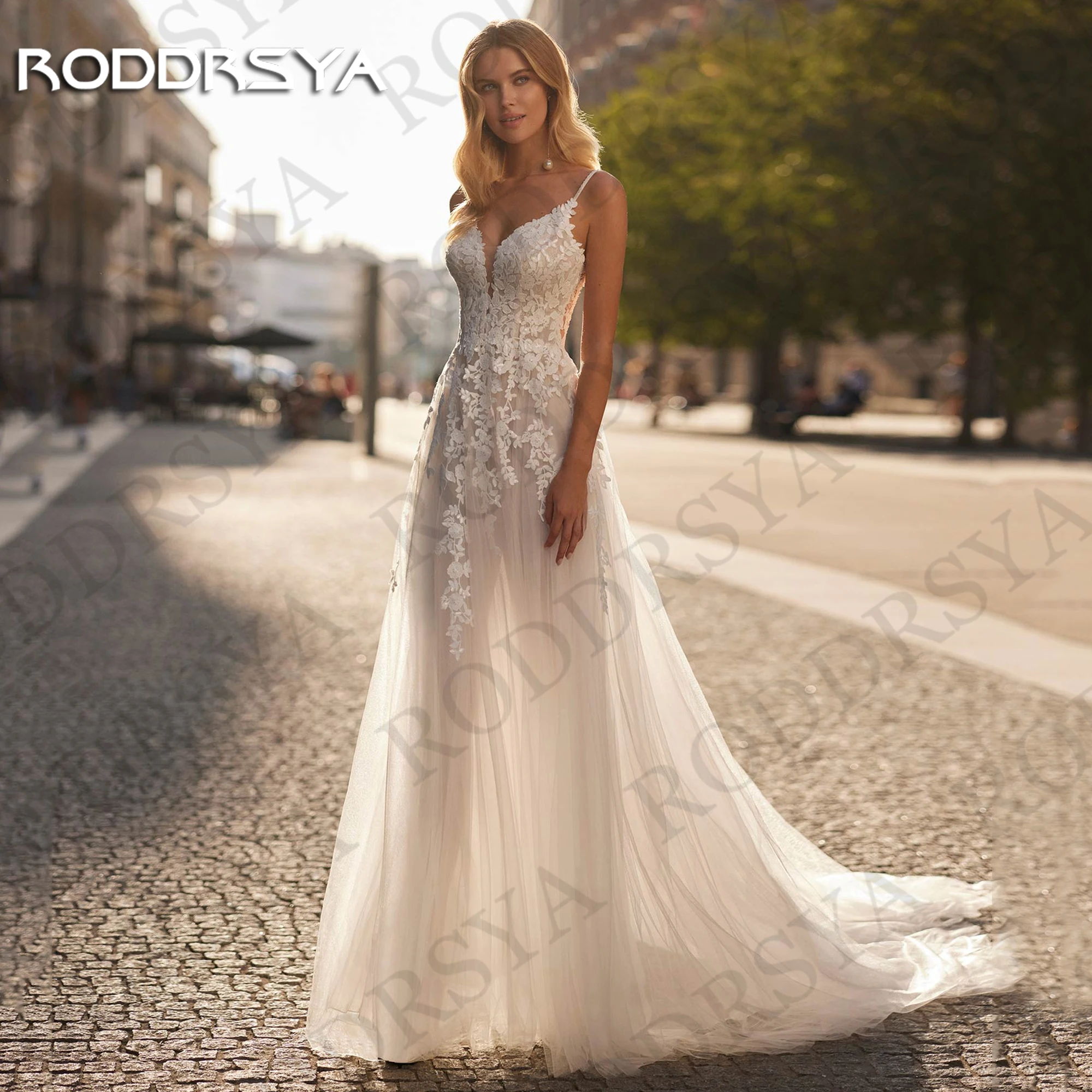 RODDRSYA Exquisite Wedding Dresses Deep V Neck Bridal Gowns Open Back Beaded Spaghetti Strap Appliques Bride Dress Customized
RODDRSYA Exquisite Wedding Dresses Deep V Neck Bridal Gowns Open Back Beaded Spaghetti Strap Appliques Bride Dress Customized
