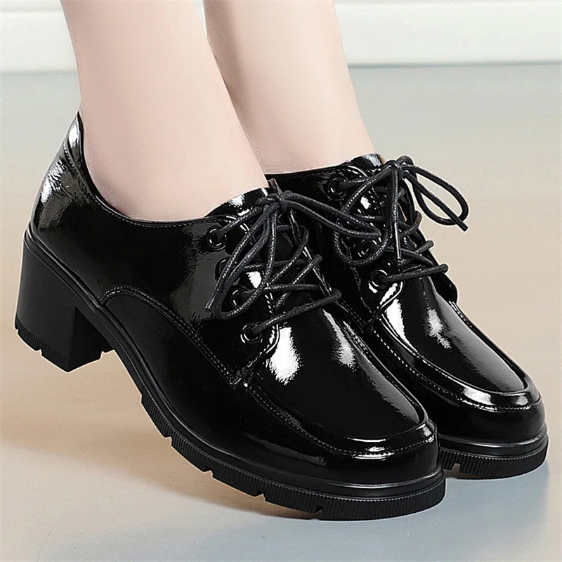 Spring Small Leather Shoes Female British Girl Wild Black Retro Patent Leather Mary Jane Causal Platform Middle Heel Shoes
Spring Small Leather Shoes Female British Girl Wild Black Retro Patent Leather Mary Jane Causal Platform Middle Heel Shoes