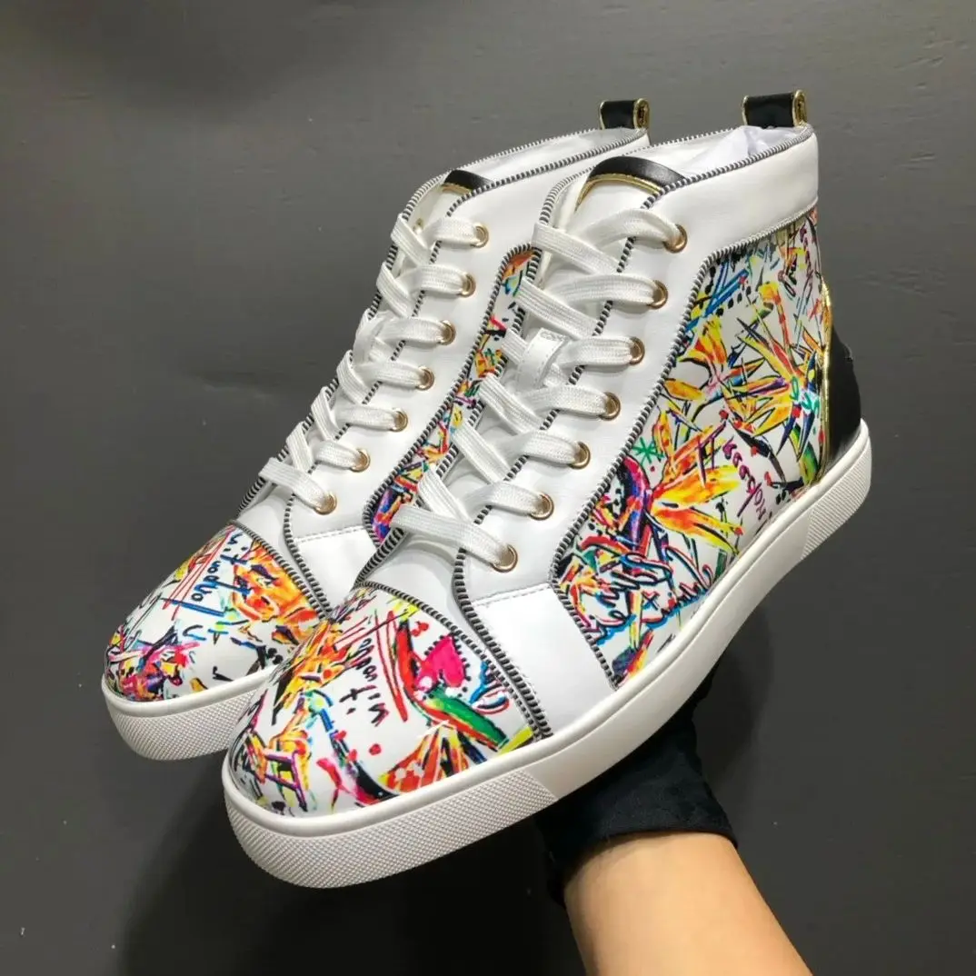 Luxury High Top Men's Rivets Casual Shoes Flats Lace Up Footwear Sneakers White Graffiti Leather Couple Red Bottom Shoes For Men
Luxury High Top Men's Rivets Casual Shoes Flats Lace Up Footwear Sneakers White Graffiti Leather Couple Red Bottom Shoes For Men