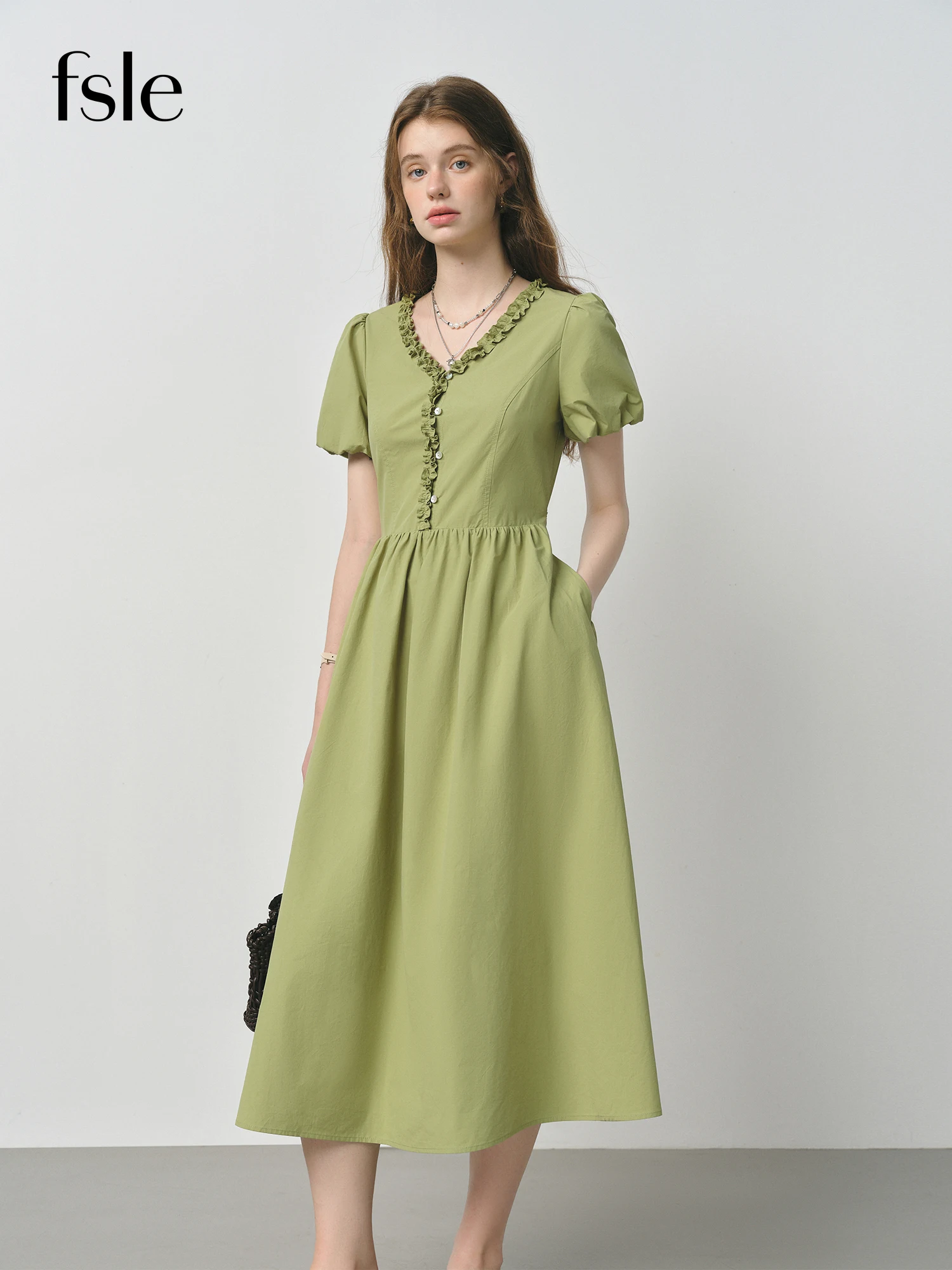 FSLE Summer French Style Dress 2025 New Women's Ruffled Short Sleeve Office Dress Coquette Y2K Elegant Midi Dress 25FS12888
FSLE Summer French Style Dress 2025 New Women's Ruffled Short Sleeve Office Dress Coquette Y2K Elegant Midi Dress 25FS12888