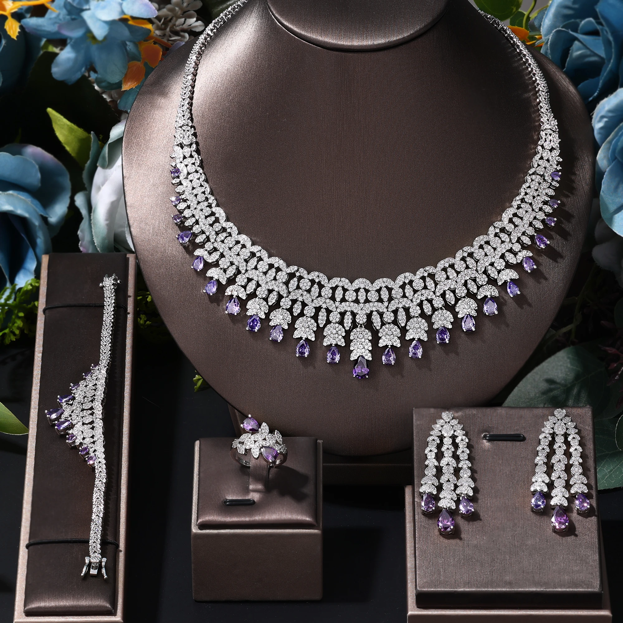 Exquisite 4-piece Bridal Zirconia Full Set Women's Party Jewelry Set, Deluxe Dubai Nigeria CZ Crystal Wedding Jewelry Set
Exquisite 4-piece Bridal Zirconia Full Set Women's Party Jewelry Set, Deluxe Dubai Nigeria CZ Crystal Wedding Jewelry Set