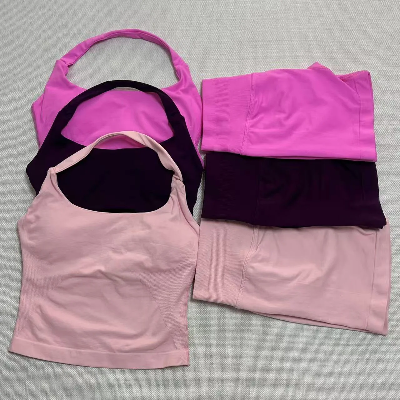 2 Pieces Shorts Yoga Set Women Backless Halter Tops High Waist Seamless Shorts Gym Suit Fitness Sportswear Workout Sets
2 Pieces Shorts Yoga Set Women Backless Halter Tops High Waist Seamless Shorts Gym Suit Fitness Sportswear Workout Sets
