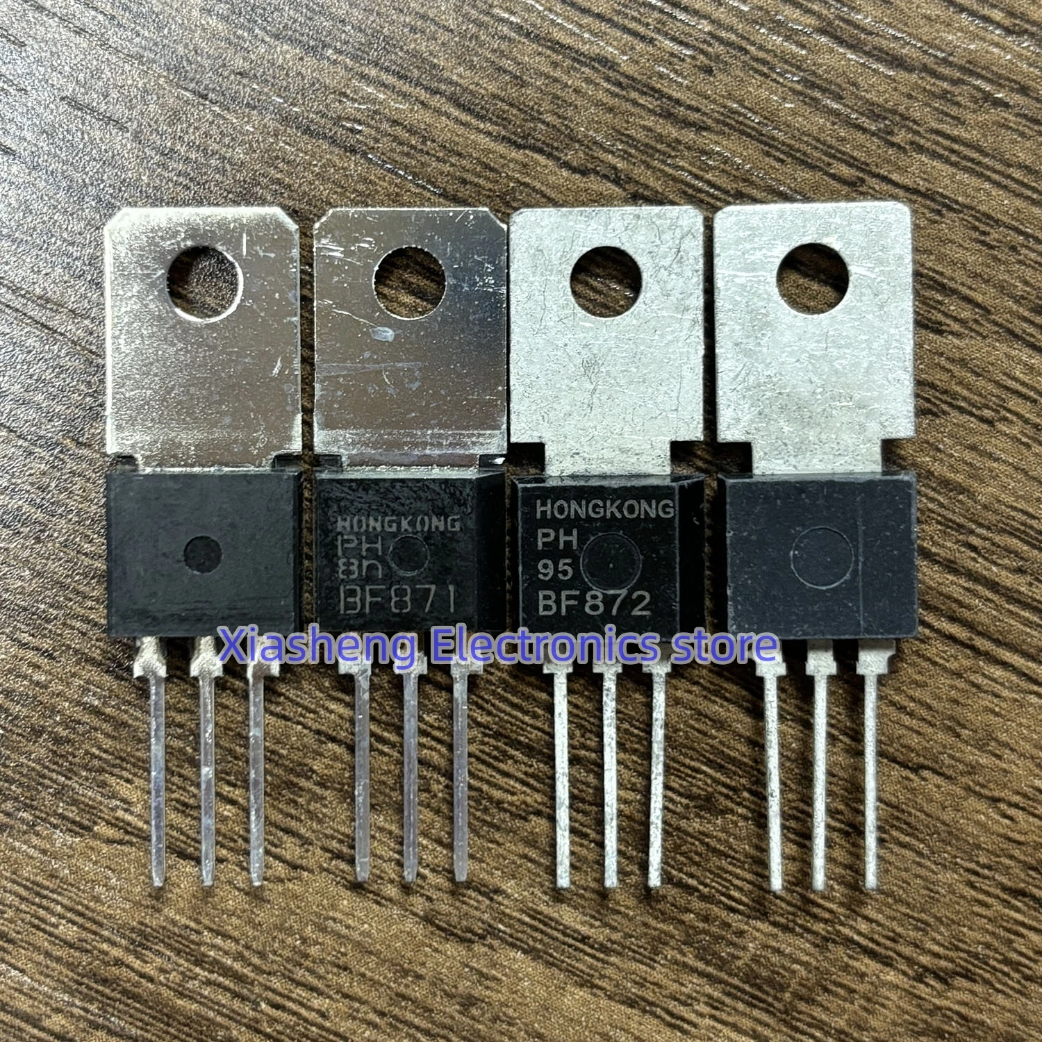 New Original 5Pairs BF872 + BF871 TO-202 Powerful Transistor In Stock
New Original 5Pairs BF872 + BF871 TO-202 Powerful Transistor In Stock