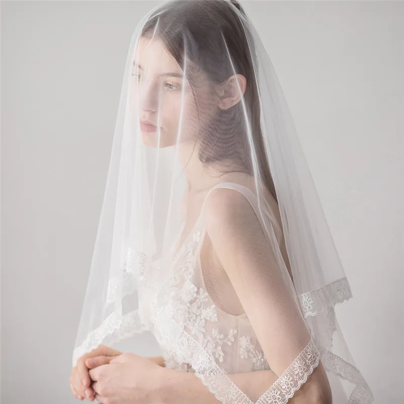 Ivory Tulle One Layer Bridal Veils Lace Edge Wedding Veil Accessories For Brides
Ivory Tulle One Layer Bridal Veils Lace Edge Wedding Veil Accessories For Brides
