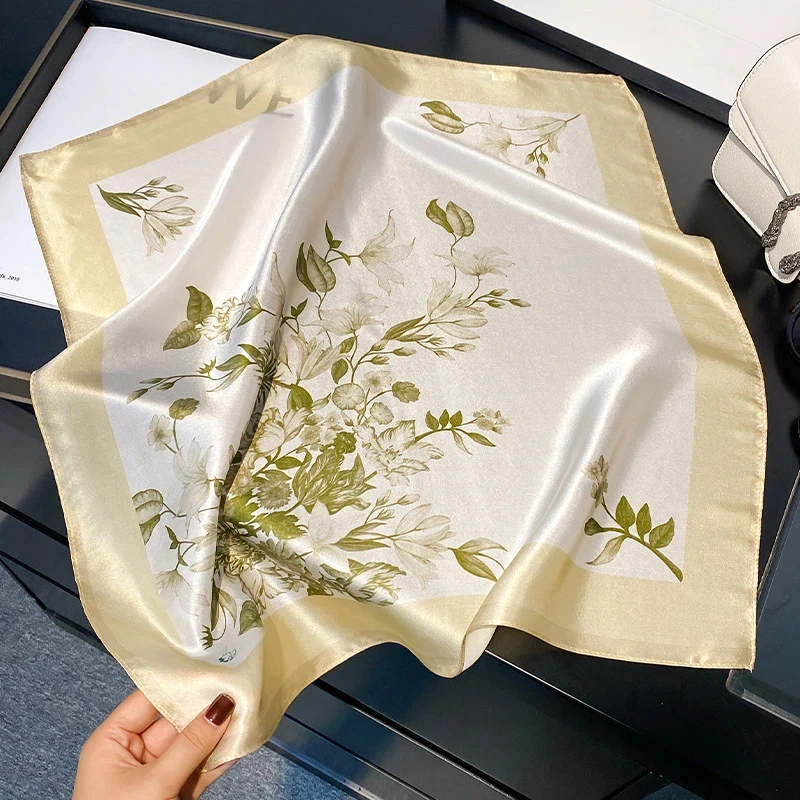 100% Silk scarf elegant ladies winter spring floral print square scarf hair scarves Russian handkerchief gifts for customers
100% Silk scarf elegant ladies winter spring floral print square scarf hair scarves Russian handkerchief gifts for customers