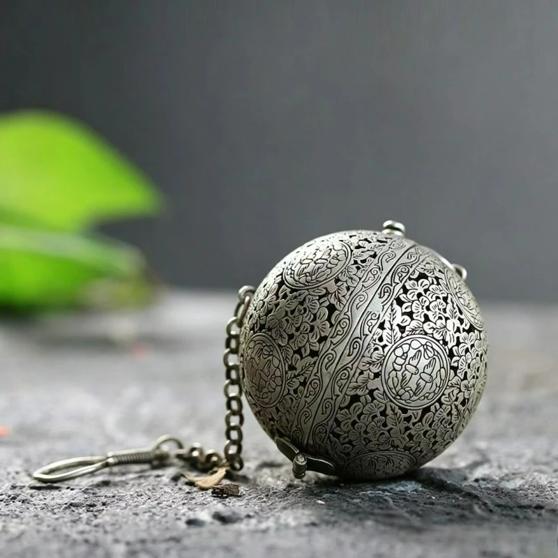 Little Fairy/exquisite Workmanship White Copper Hollow Spherical Incense Burner Creative Desk Home Decoration Tea Pet Crafts
Little Fairy/exquisite Workmanship White Copper Hollow Spherical Incense Burner Creative Desk Home Decoration Tea Pet Crafts