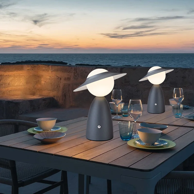 Touch Dimming Table Lamp USB Rechargeable Night Lamp Metal Decorative Hat-shaped Wireless Sleeping Lamp Creative Decorative
Touch Dimming Table Lamp USB Rechargeable Night Lamp Metal Decorative Hat-shaped Wireless Sleeping Lamp Creative Decorative