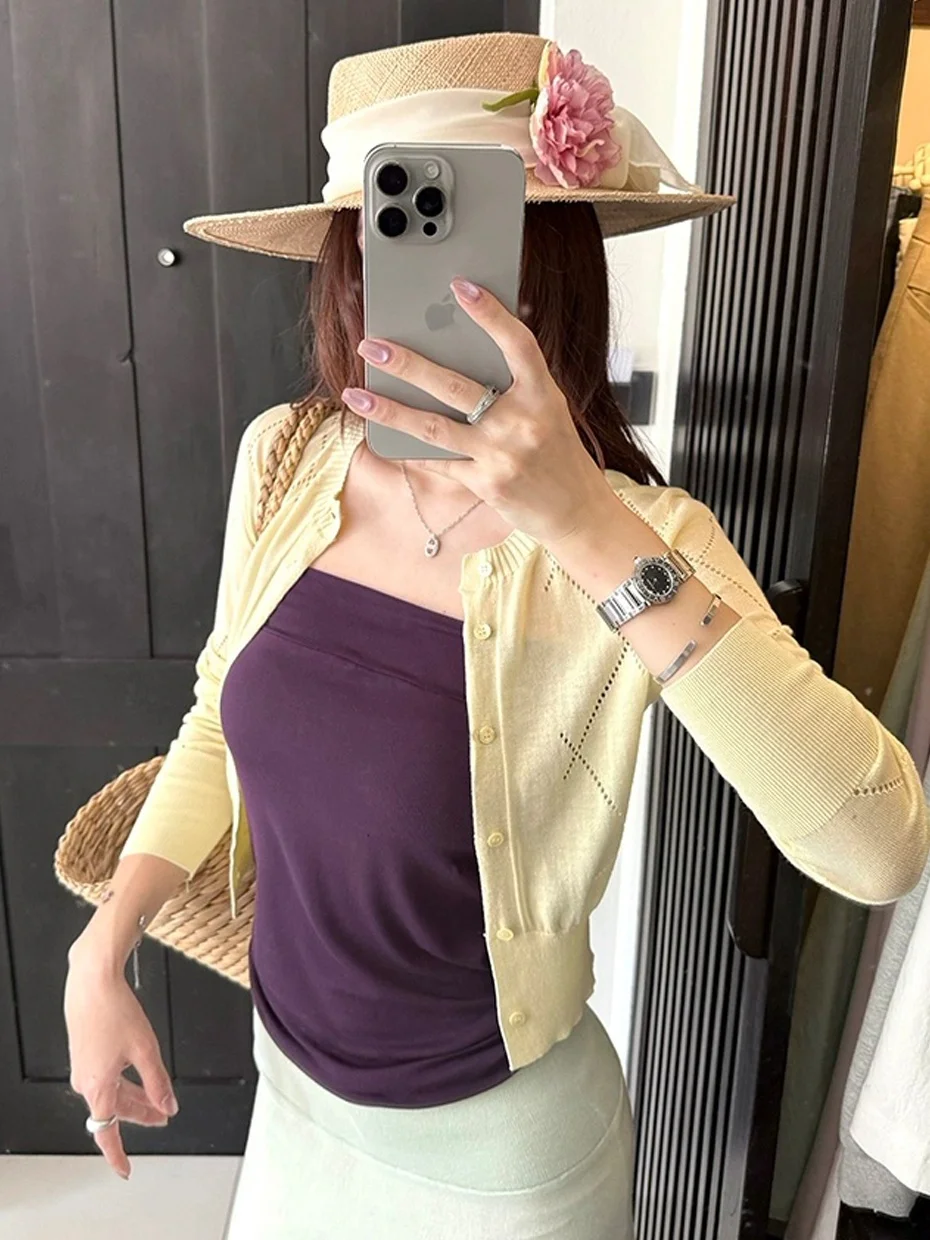 Unique Beautiful Dopamine Knitted Open Cardigan Women's Outerwear Summer Strap Dress Thin Sun Protection Cover up Korean Style
Unique Beautiful Dopamine Knitted Open Cardigan Women's Outerwear Summer Strap Dress Thin Sun Protection Cover up Korean Style