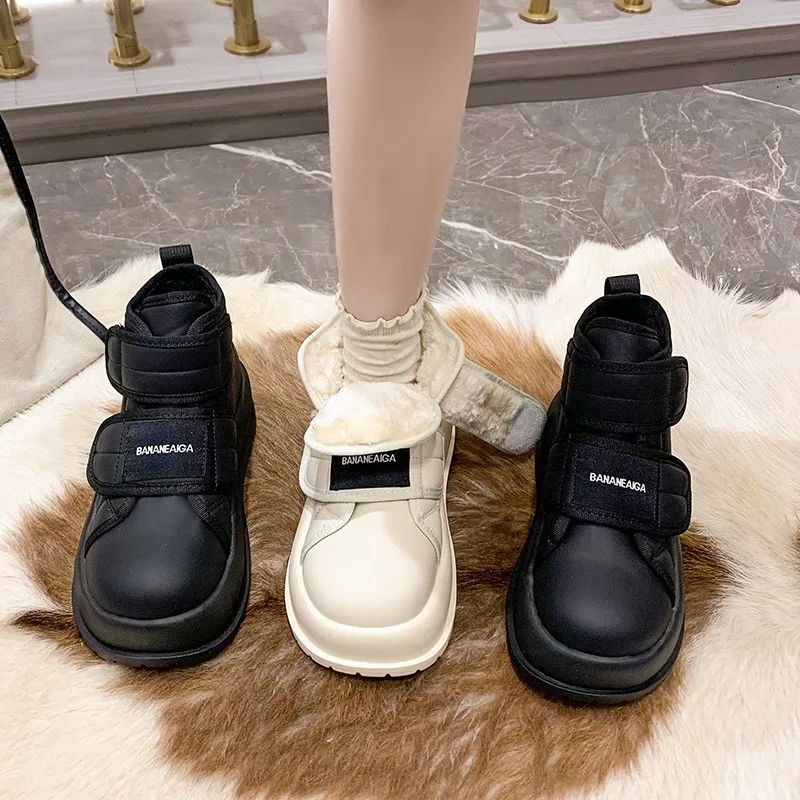 2024 New Fashion Women's Boots Women's Boots Solid Color Low Heels Winter Shoes Round Toe Designer Flat Heel Ankle Boots
2024 New Fashion Women's Boots Women's Boots Solid Color Low Heels Winter Shoes Round Toe Designer Flat Heel Ankle Boots