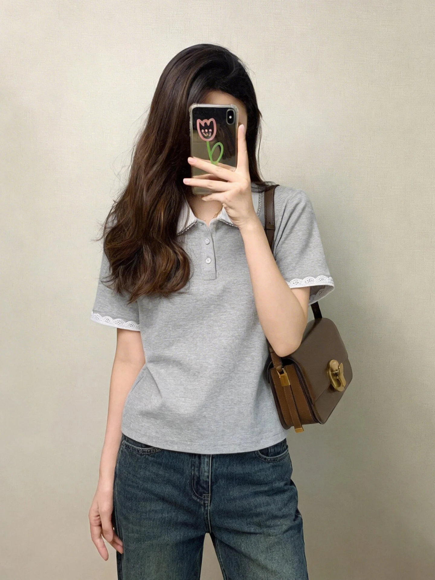 Slimming Short Sleeve Neck T-Shirt Comfortable Beautiful Base Shirt Spring New Style Loose Fit Color Block Women's Top
Slimming Short Sleeve Neck T-Shirt Comfortable Beautiful Base Shirt Spring New Style Loose Fit Color Block Women's Top