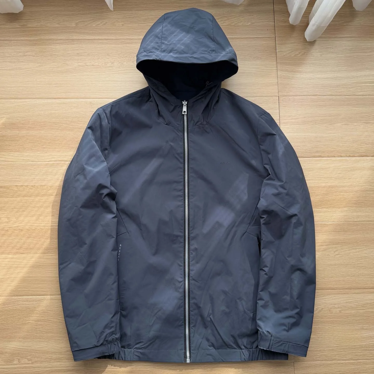 Double-Sided Wear Commuter Casual Hooded Men's Jaet Coat Trendy adient Color Spring Autumn New Sle Polyester Fiber
Double-Sided Wear Commuter Casual Hooded Men's Jaet Coat Trendy adient Color Spring Autumn New Sle Polyester Fiber