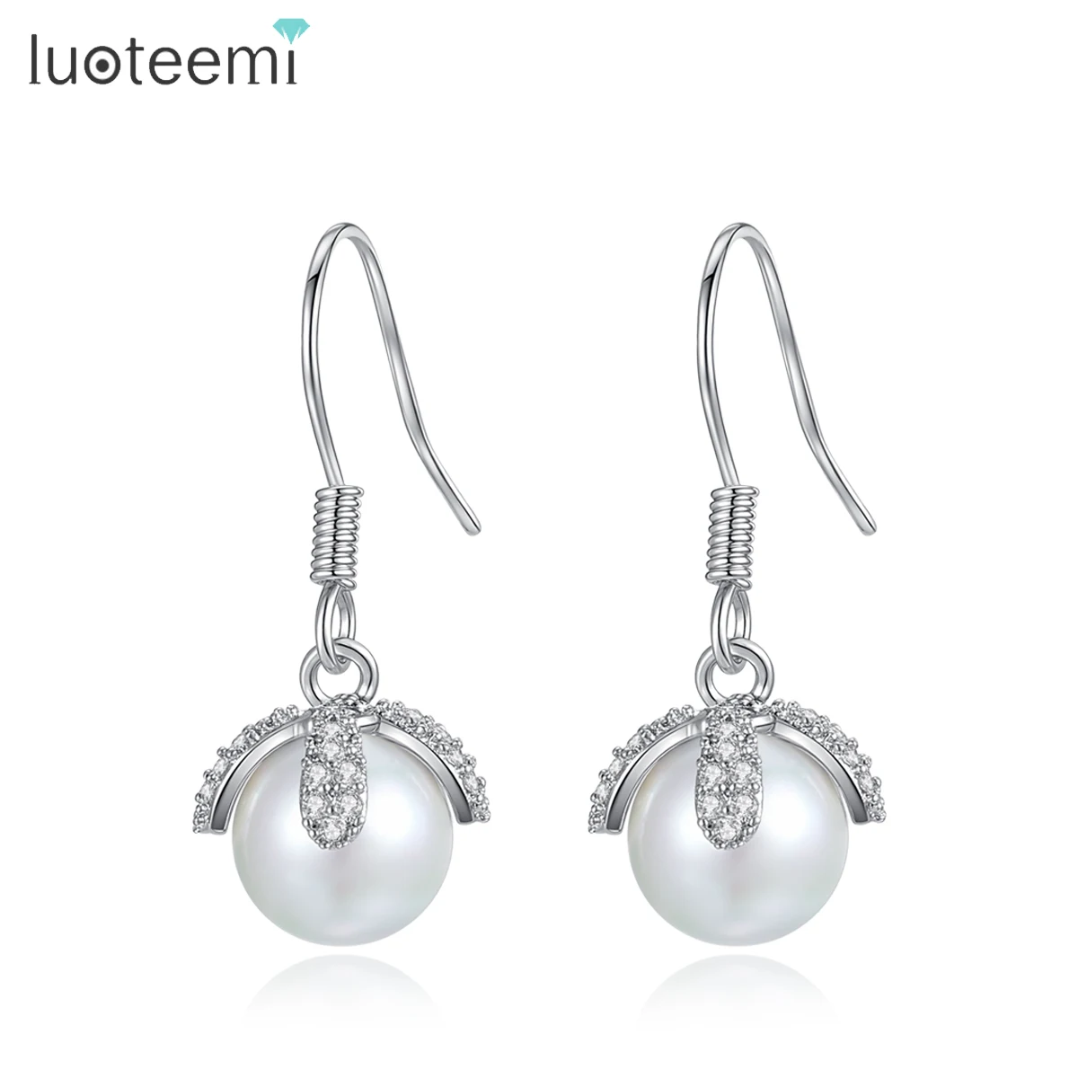 LUOTEEMI Elegant Pearl Women Earrings Exquisite Drop Pendant Hoops for Bridal Engagement Classic Decoration Jewelry Acccessories
LUOTEEMI Elegant Pearl Women Earrings Exquisite Drop Pendant Hoops for Bridal Engagement Classic Decoration Jewelry Acccessories