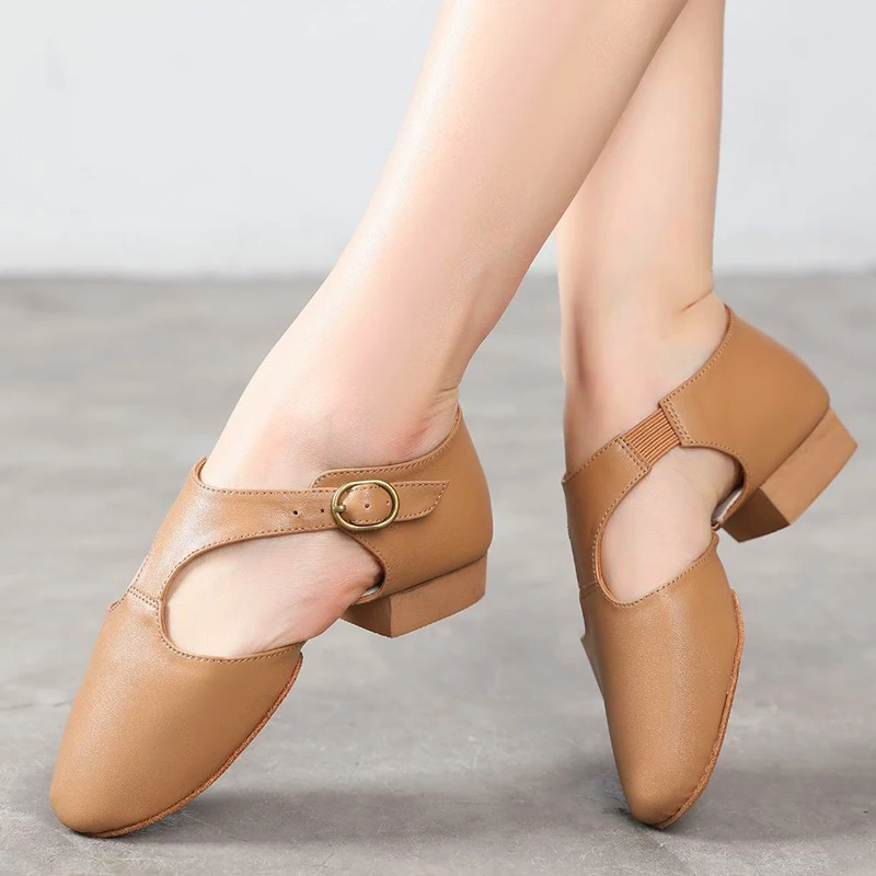 Leather Jazz Dance Shoes For Women Ballet Jazzy Dancing Teachers's Dance sneaker Sandals Excercise Shoe 2026
Leather Jazz Dance Shoes For Women Ballet Jazzy Dancing Teachers's Dance sneaker Sandals Excercise Shoe 2026