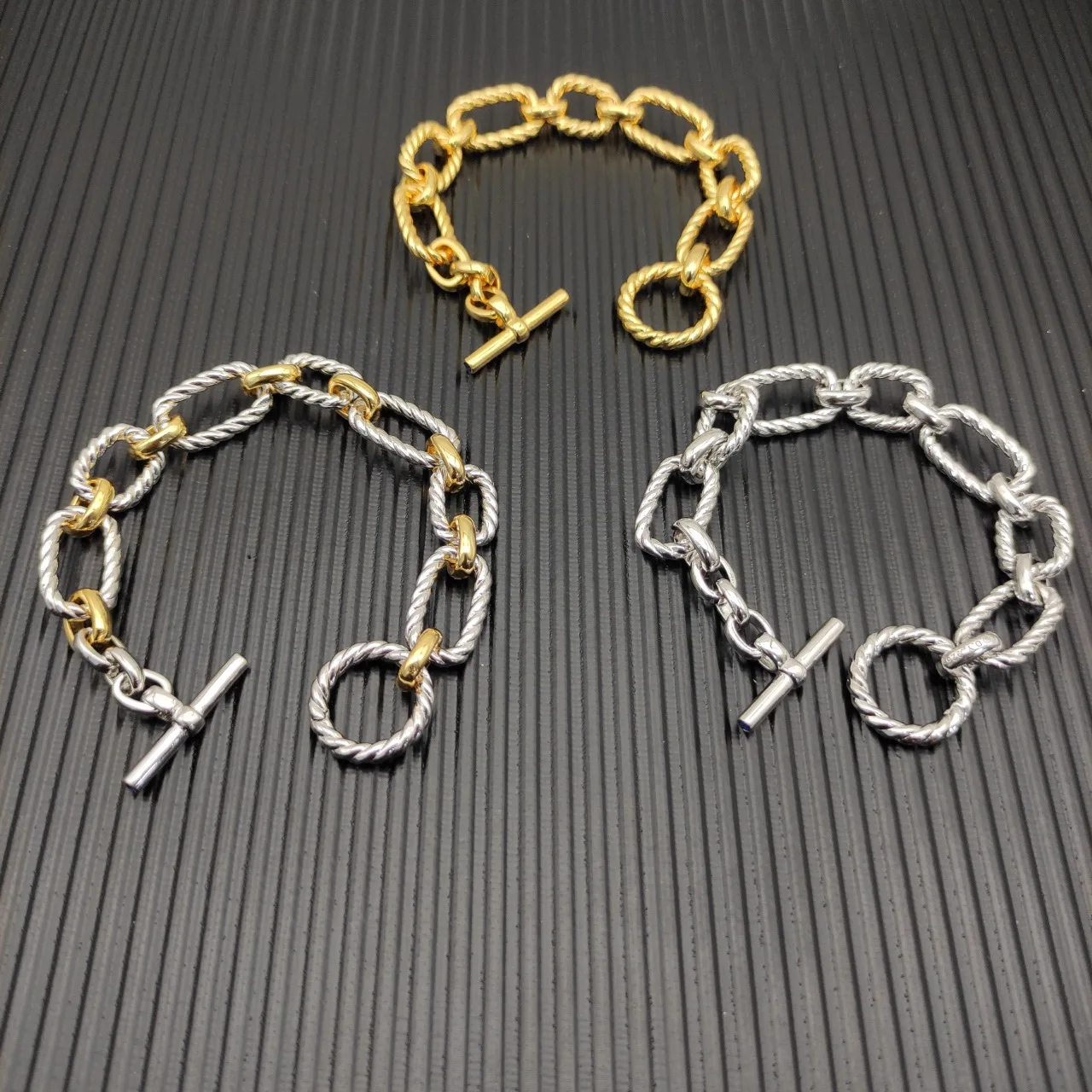 S925 Sterling Silver New Style Wire Bracelet Neutral Hip-Hop Personality Classic Fashion Retro Trend Luxury Jewelry Party Gift
S925 Sterling Silver New Style Wire Bracelet Neutral Hip-Hop Personality Classic Fashion Retro Trend Luxury Jewelry Party Gift