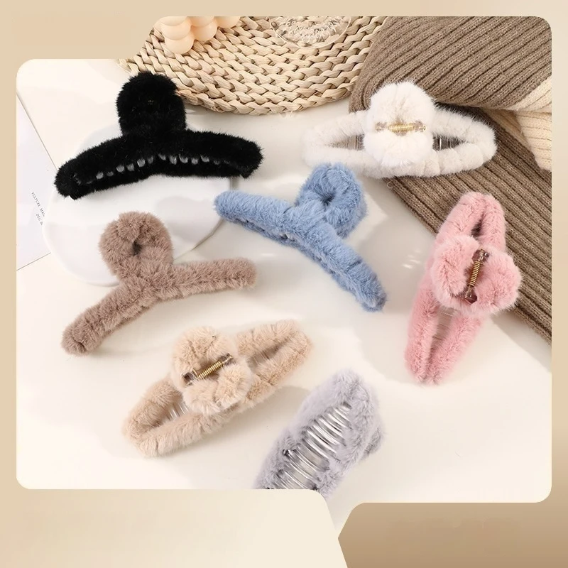 Winter Plush Hair Claw Elegant Acrylic Hairpins Faux Fur Hair Clip Crab Headwear for Women Girls Hair Accessories
Winter Plush Hair Claw Elegant Acrylic Hairpins Faux Fur Hair Clip Crab Headwear for Women Girls Hair Accessories
