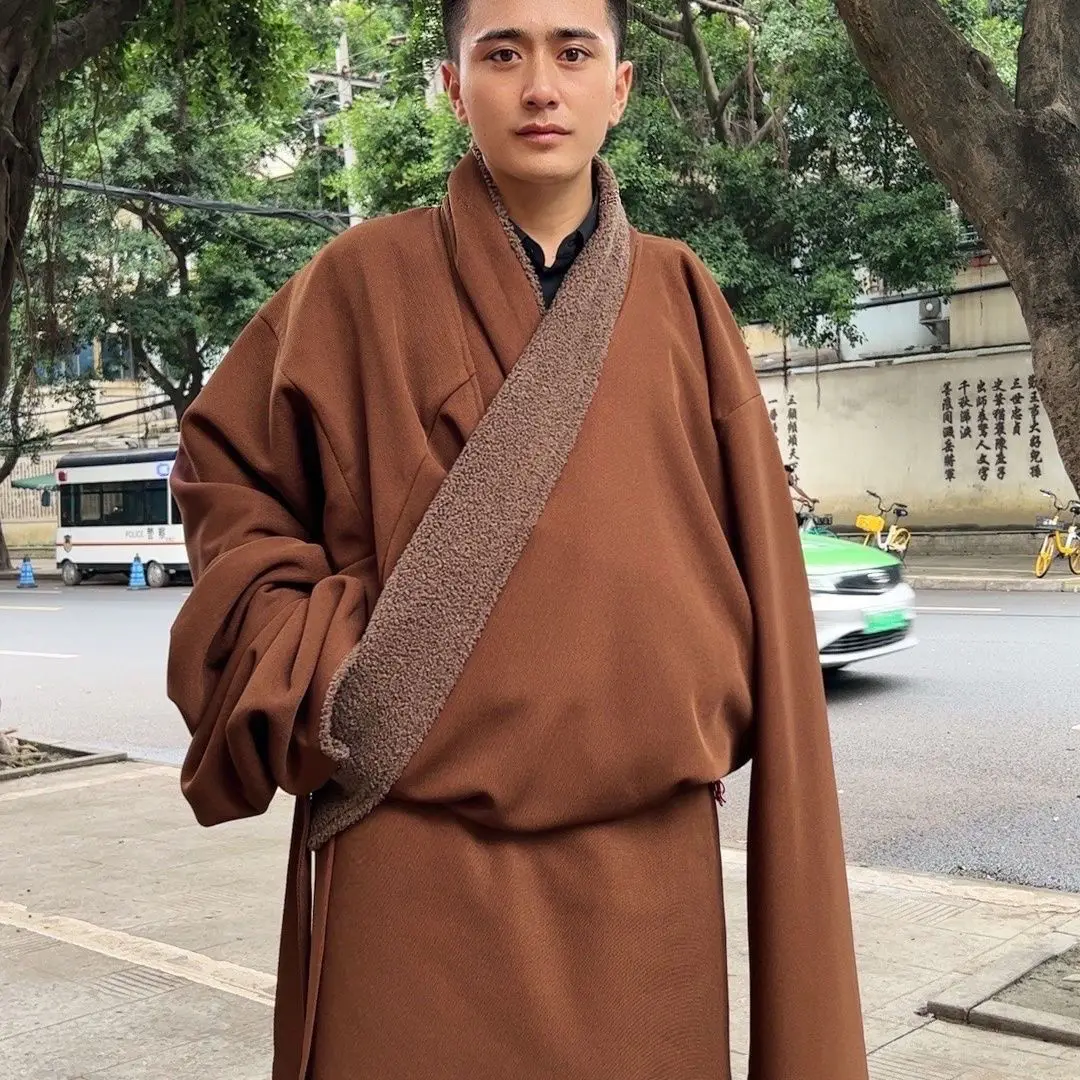 Fall Winter Men Tibetan Robe New Costumes Fashion Double Layer Warm Velvet Padded Thickened Ethnic Style
Fall Winter Men Tibetan Robe New Costumes Fashion Double Layer Warm Velvet Padded Thickened Ethnic Style