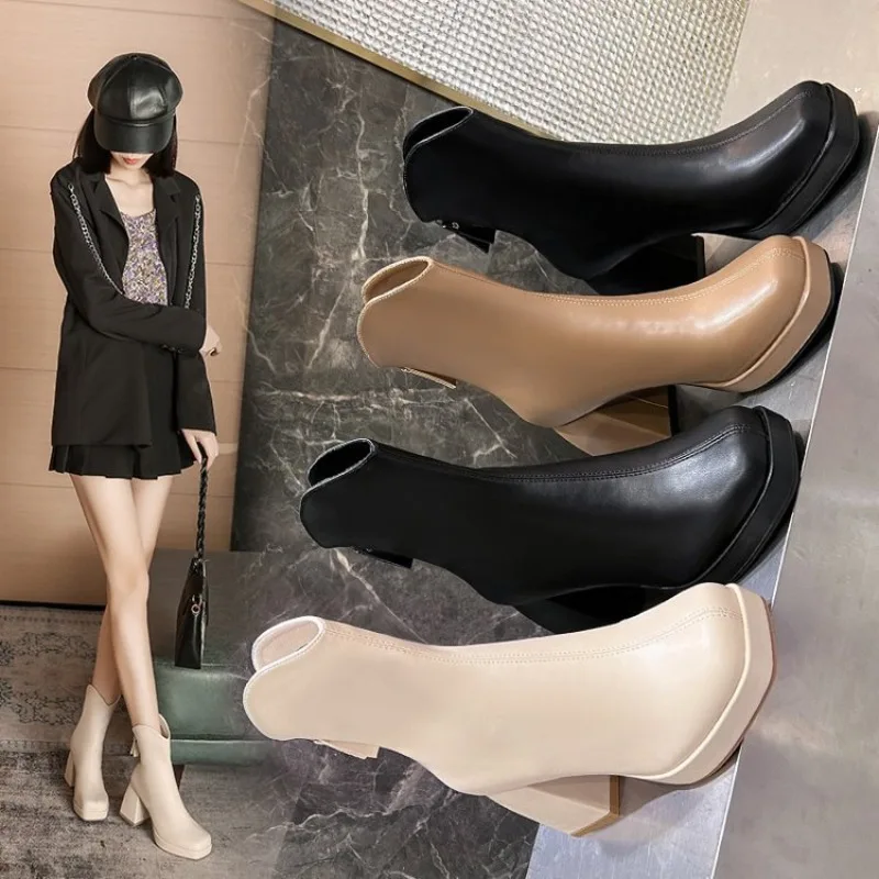 Women's Fashion Shoes Summer Zippers Ladies Ankle Boots Short Square Heel Women Shoes Anti-slip Thick Sole Leisure Commute Boots
Women's Fashion Shoes Summer Zippers Ladies Ankle Boots Short Square Heel Women Shoes Anti-slip Thick Sole Leisure Commute Boots