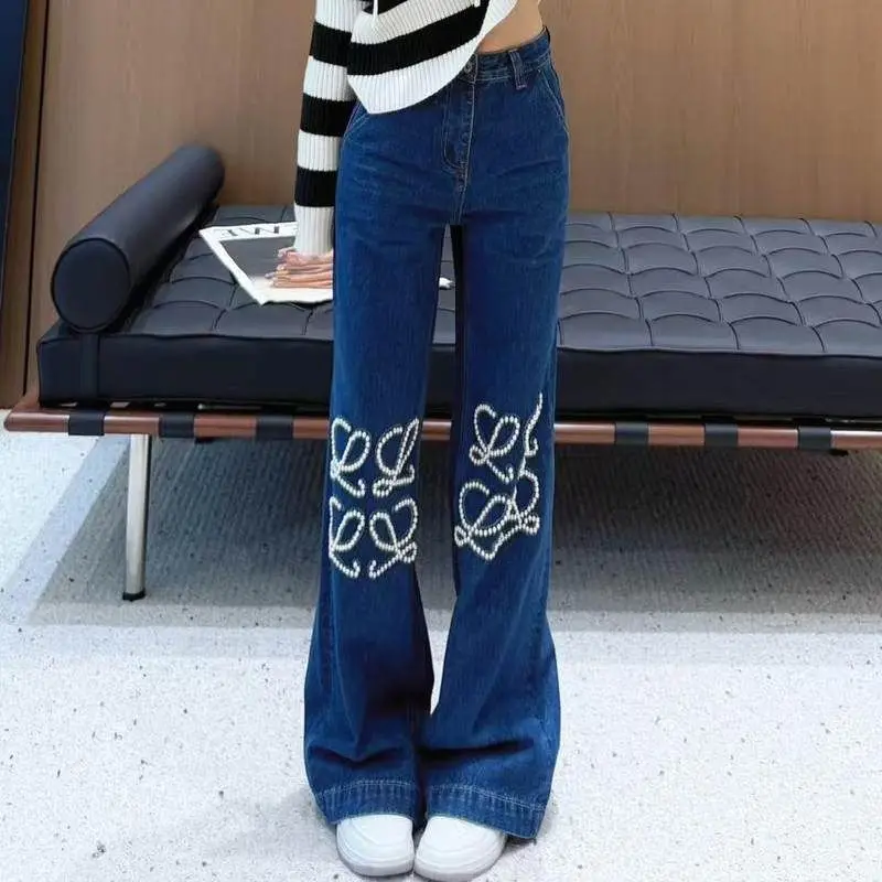 Осень 2023, универсальные широкие джинсы с высокой талией, женские джинсы до колена с бусинами, дизайн с мясом, эффект удлинения ног 
Осень 2023, универсальные широкие джинсы с высокой талией, женские джинсы до колена с бусинами, дизайн с мясом, эффект удлинения ног