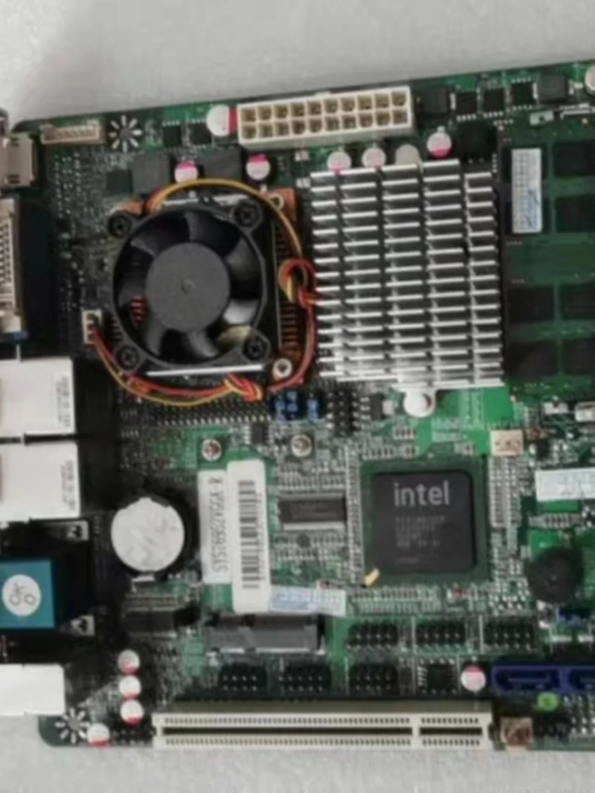 SYS76952VGGA-R Industrial control motherboard
SYS76952VGGA-R Industrial control motherboard